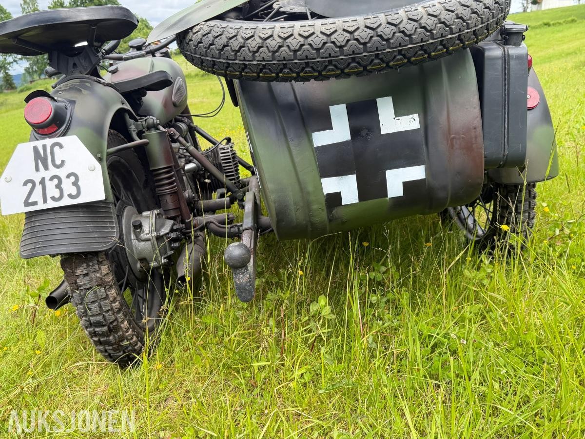 1966 KMZ K-750 - WWII-replika med sidevogn